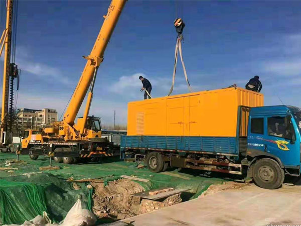 安庆万科工程建设租赁一台大型静音发电